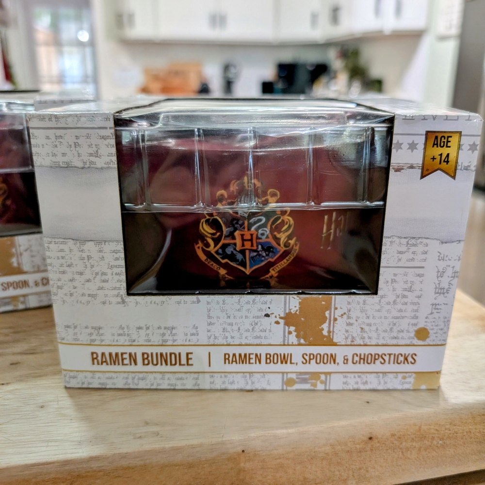 Harry Potter Hogwarts Ramen Bowl Bundle - NEW!